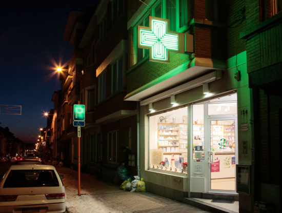 lichtgevend apothekerskruis - Neon Elite - Pharmacie Lallemand