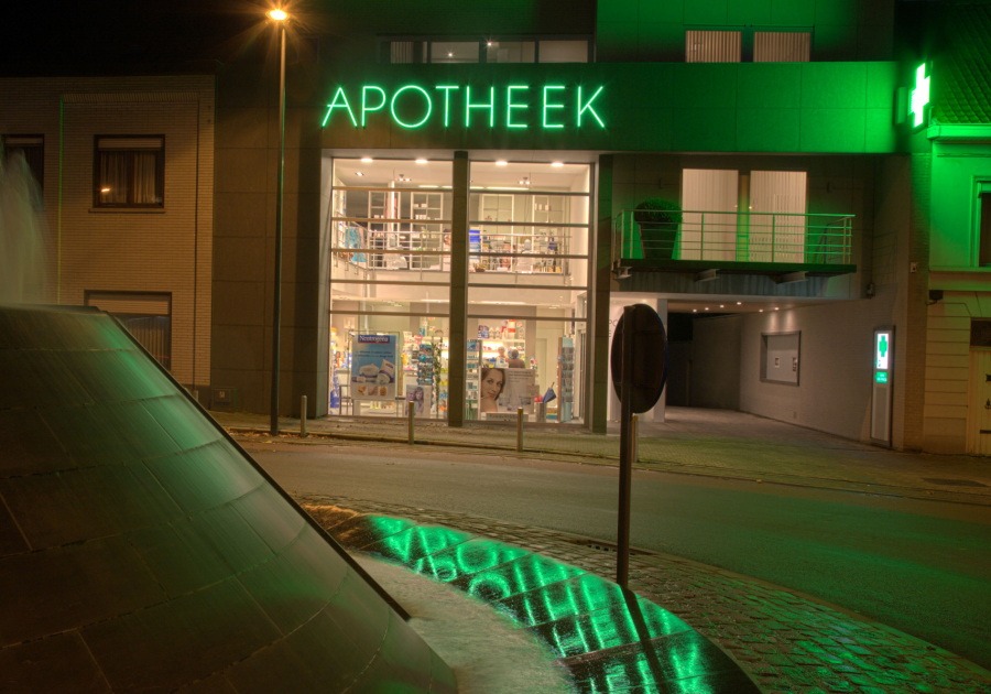 apotheek neon gevelletters - Neon Elite - Apotheek De Geyter