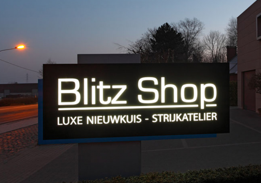 dubbelzijdige fondkast verlicht logo - Neon Elite - Blitz Shop